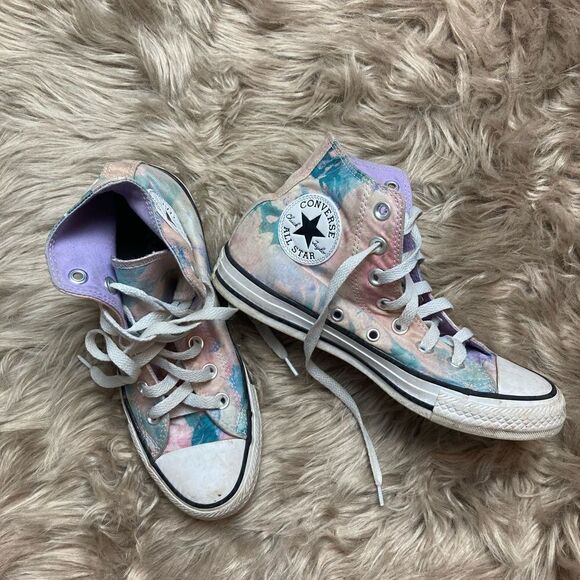 Converse All-Star Chuck Taylor Lilac Tie Dye High Top Sneakers - Picture 5 of 9